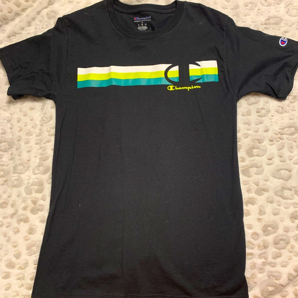 Mens size small champion shirt